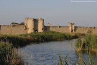 Tours et remparts d'Aigues-Mortes