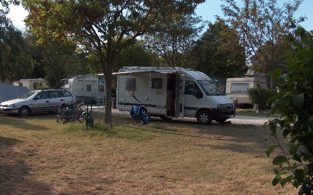 Camping la Chicanette - camargue.fr