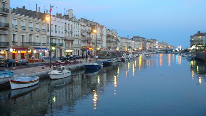 Étrave Croisières - camargue.fr